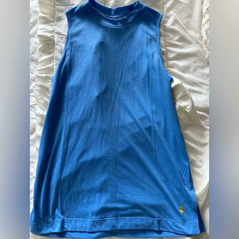 Womens Cotopaxi shirt